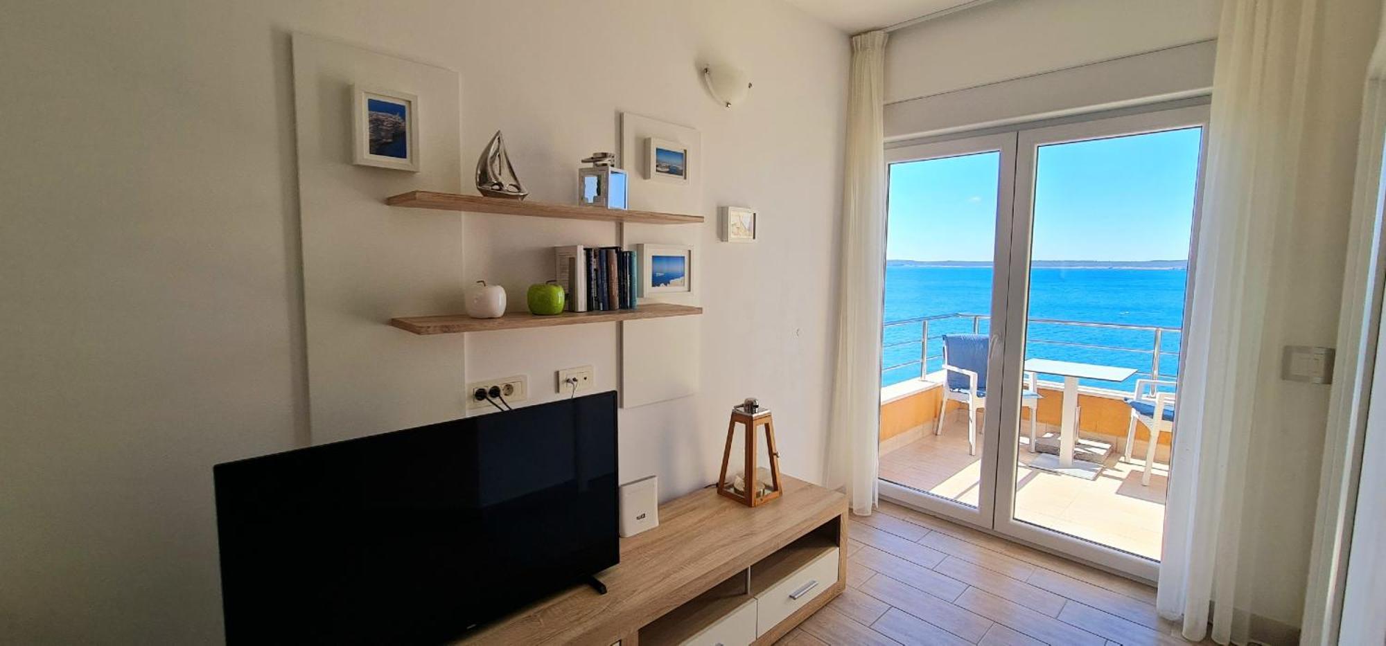 Apartments Nicolas - Beach & Sea 10M Away - Amazing Sea View! Rtina Exterior photo